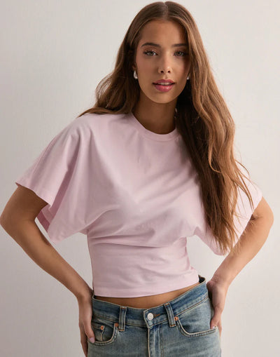 SIENNA | T-shirt Iconico con Maniche Ampie